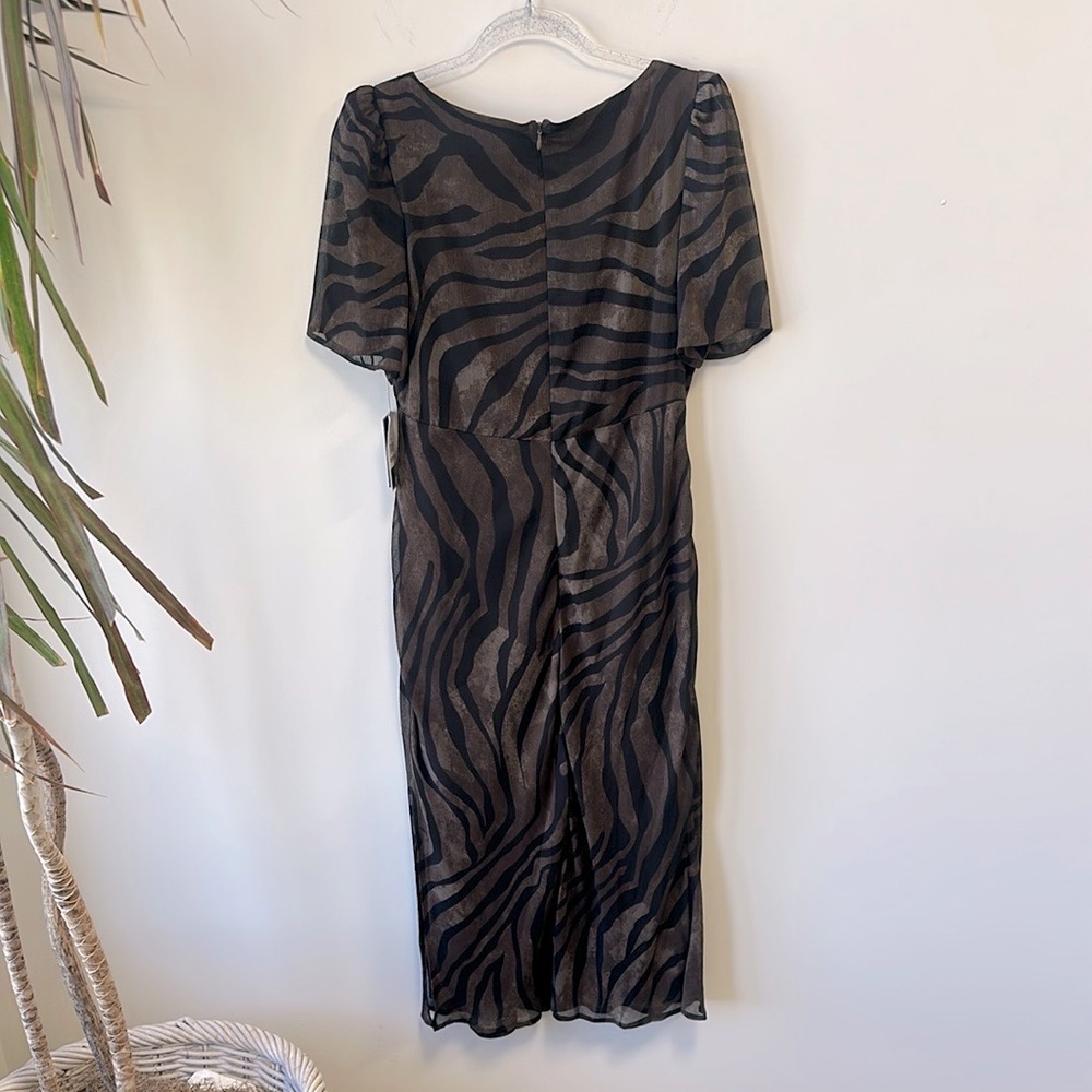 DKNY Sz 12 Animal Print Sheath Midi Dress with Flutter Sleeves • NWT! - Picture 3 of 12